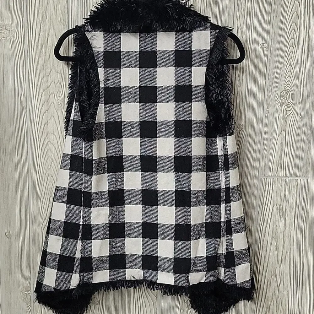 Steve Madden Reversible Faux Fur Black White Checkered Vest Womens Medium NWT